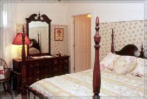 Deschutes Room - Typical lodging
